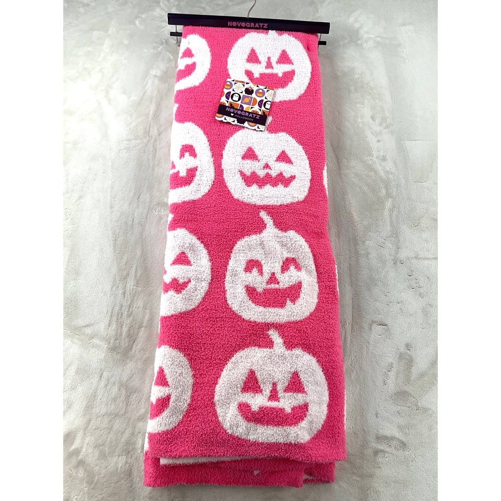 Novogratz Pink Halloween Pumpkin Jack-O-Lantern Fuzzy Throw Blanket 50x70 NEW